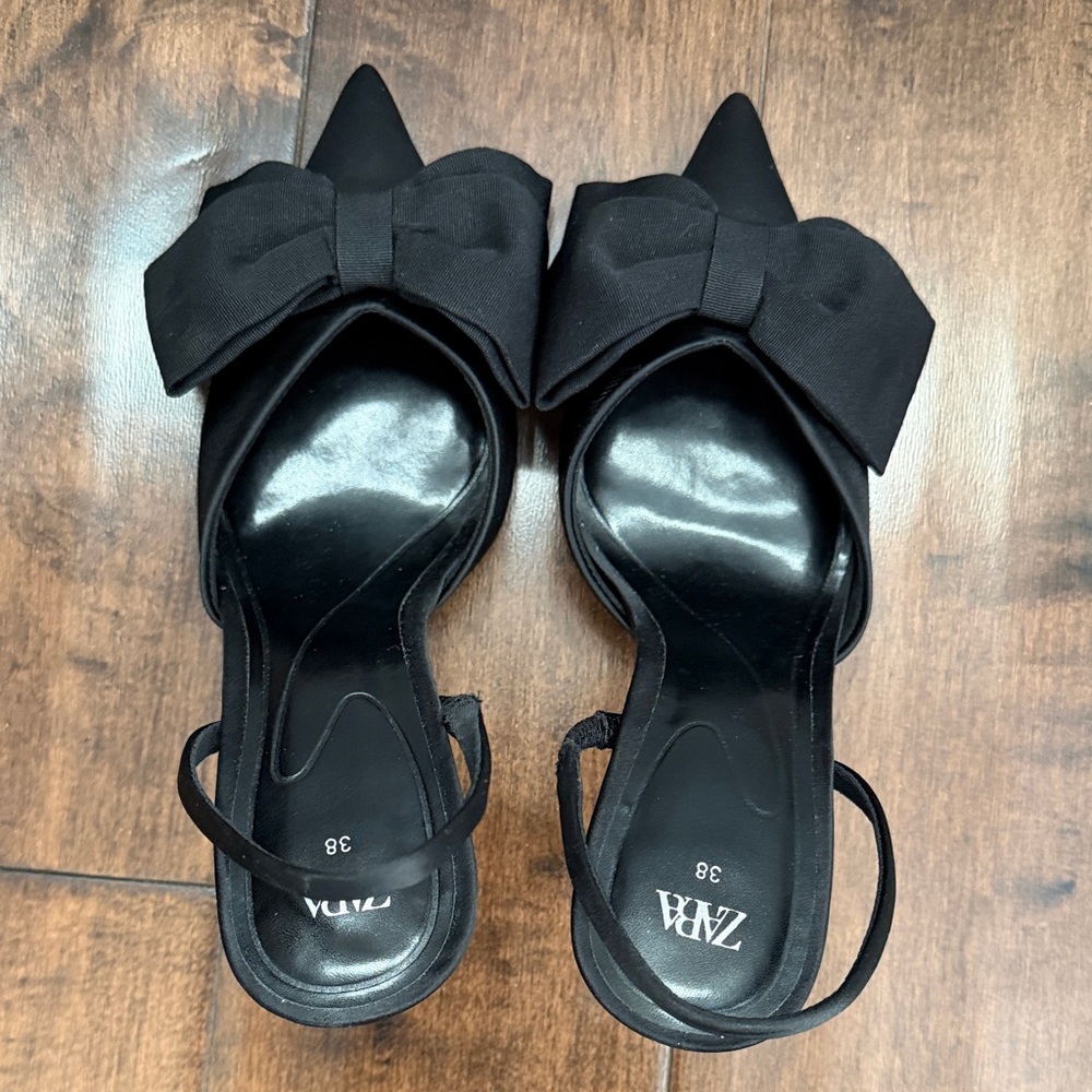 Zara Pointed Heels with Bow